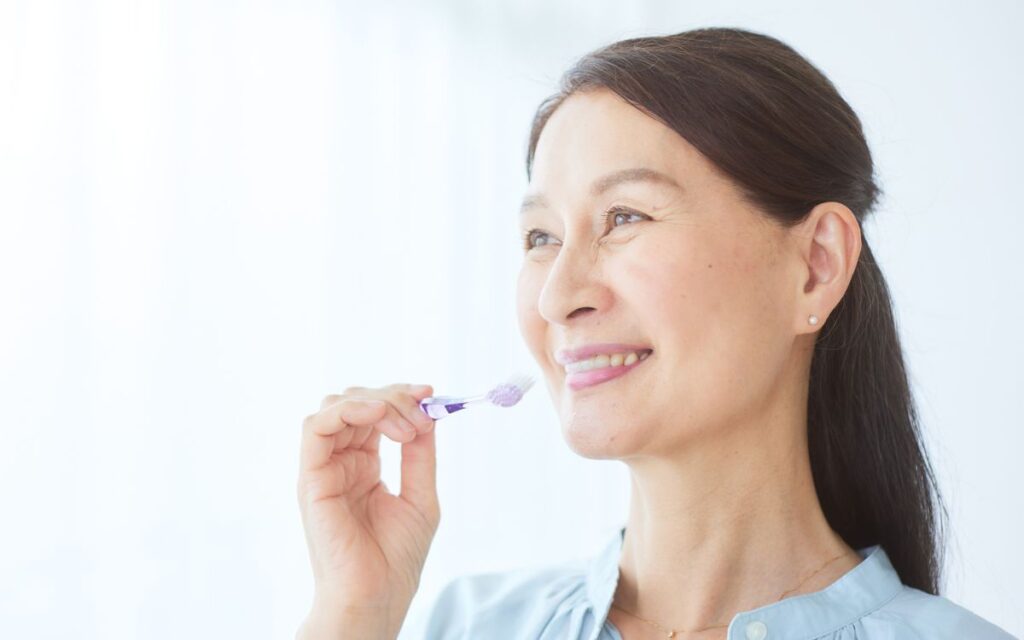 Managing Dry Mouth from Medication in Elderly