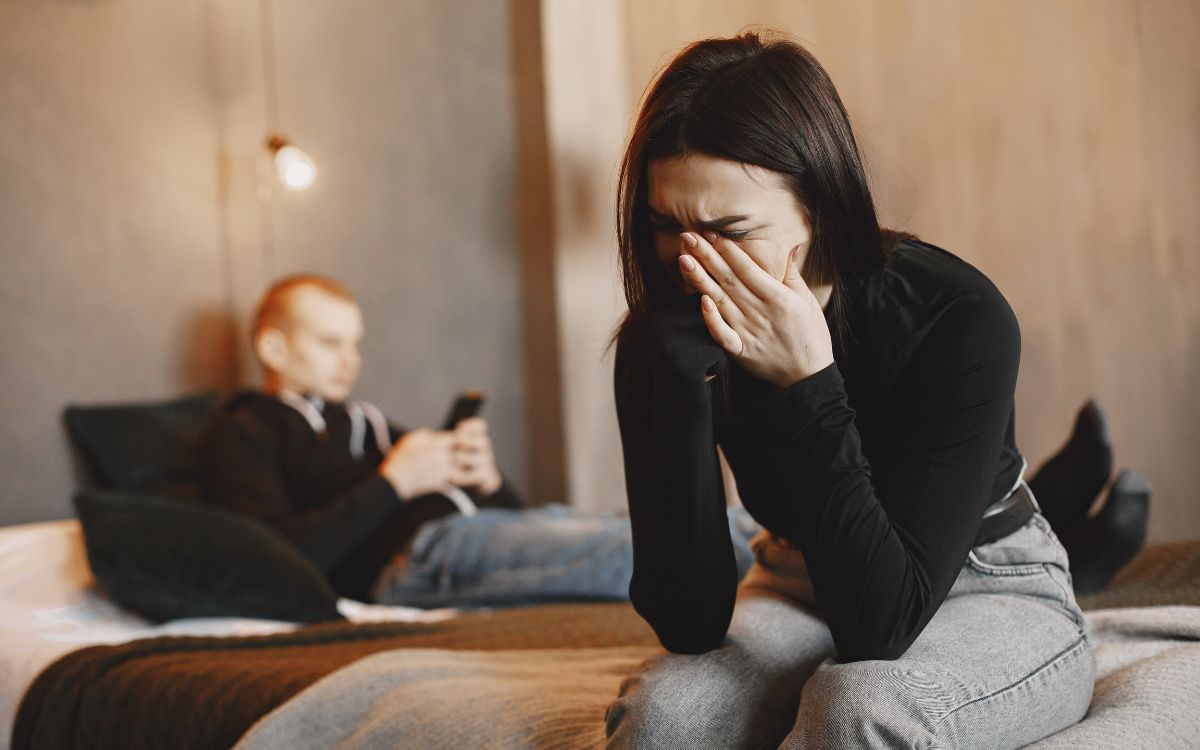 Signs of Emotional Neglect in Marriage and How to Address It Gently